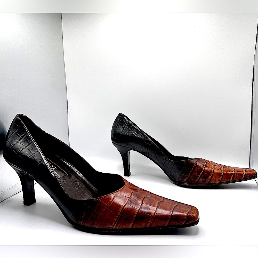 Amalfi Brown Crocodile Pattern Heels size 7.5 - Picture 10 of 16